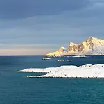 Panorama Lofoten Шале